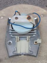 Capot/cache klaxon  (103 Peugeot)