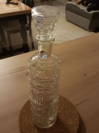 Carafe décoratif, tres bon état 