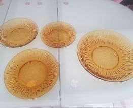 Assiettes et saladier vintage