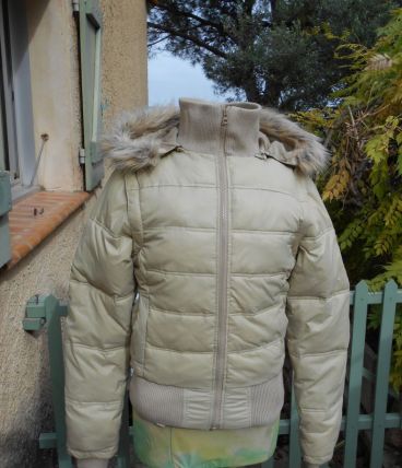 DOUDOUNE KAPORAL QUASI NEUF T 36 38 40 VERT D EAU PALE 