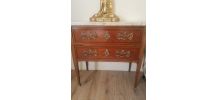 Jolie petite commode 2 tiroirs  