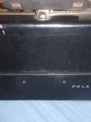 appareil photo a soufflet polaroid 104 dans malette