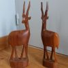 Antilopes sculptées en bois style brutaliste