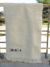 Vintage Tapis berbère  Marocain tissé à la main 