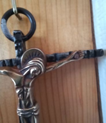 Crucifix mural en cuivre croix en métal noir Vintage