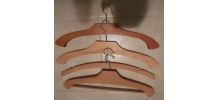 Lot 4 cintres bois