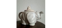 Théière vintage éléphant en céramique