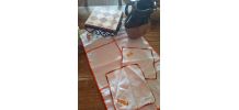 Chemin de table et ses 2 serviettes 