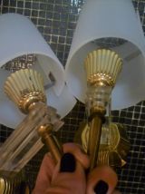 PAIRE D'APPLIQUES VINTAGE EN PLASTIQUE D'EPOQUE et laiton CO