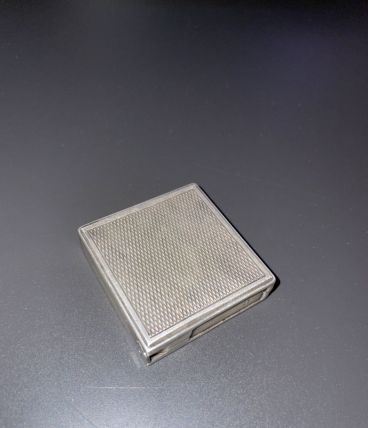 Mètre de poche