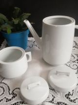 Cafetière, théière et son sucrier Limoges années 60