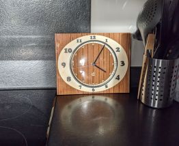 HORLOGE ELECTRIQUE JAPY 1960 FORMICA