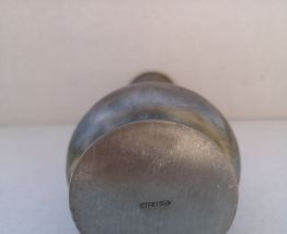 Vase soliflore en étain 