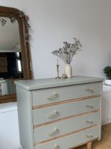 Commode vintage