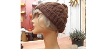 BONNET MARRON VINTAGE ANNEE 60 QUASI NEUF AVEC SON POMPON