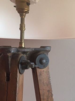 lampadaire trepied