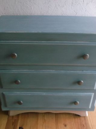 COMMODE