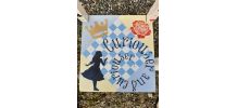 Chaise vintage en bois Alice in Wonderland