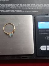 bague or 18k avec une belle aigue marine 