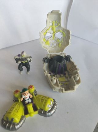 Mighty Max "Zomboïd-horror"