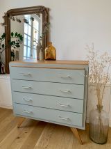 Commode vintage