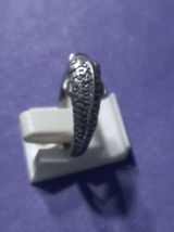  jolie bague  thème animalier : carpe japonaise