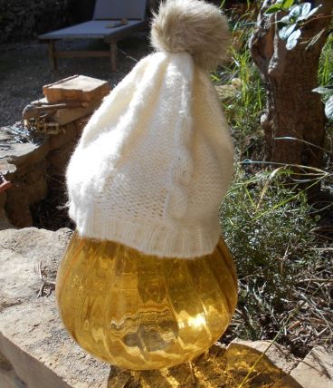 BONNET BLANC POMPON GRIS STYLE VANESSA BRUNO