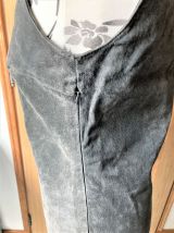 Robe grise 100% croûte de cuir taille 38/40