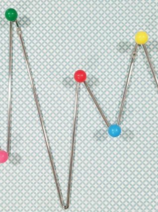 Grand crochet mural de style Eames