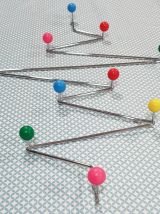 Grand crochet mural de style Eames