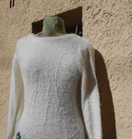 ROBE PULL BLANC FLEURS GRIS T 38-40 QUASI NEUF STYLE VANESSA
