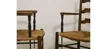 Paire de fauteuils en chêne massif et paille accoudoirs bico