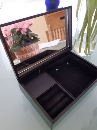 Boite à bijoux