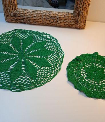 Lot de 2 napperons crochetés main, coton vert