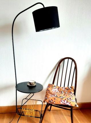 Lampadaire porte-revues scoubidou 1950