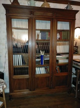 Bibliothèque en bois 3 portes 