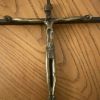 Crucifix signé Elie Pellegrin