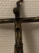Crucifix signé Elie Pellegrin
