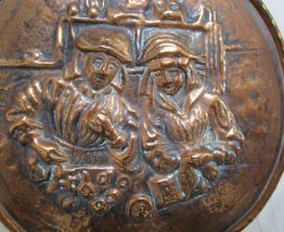 Assiette en cuivre