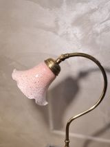lampe  laiton style art deco avec tres belle tulipe opaline 