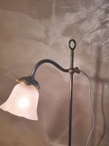 lampe 1900  belle patine bien dans son jus,  tulipe opaque m