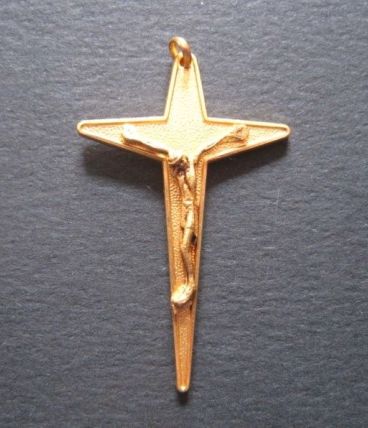 Croix vintage plaqué or