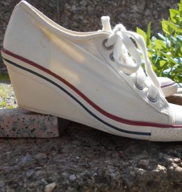 BASKETS ASH BLANC COMPENSEES QUASI NEUF T 37 VINTAGE