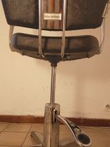 Deux sièges de coiffeur professionnel 100 €
