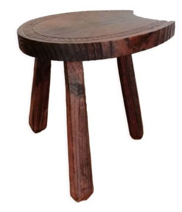 Tabouret tripode espagnol