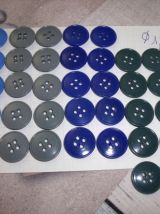 BOUTONS