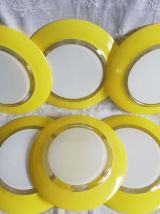 6 assiettes à dessert jaunes années 60