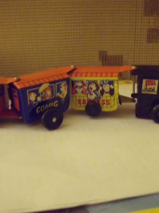 PETIT TRAIN