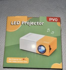 Vidéo projecteur + adapteur HDMI Apple