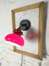 Applique avec opaline rouge